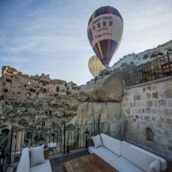  Agarta Cave Hotel Çavuşin / Nevşehir