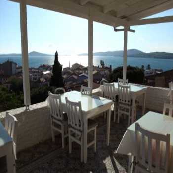  Çeşmelihan Pansiyon Ayvalık / Balıkesir