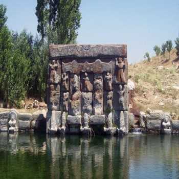 Eflatunpınar Anıtı Konya