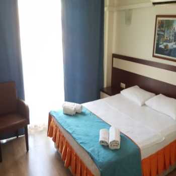  Faik Otel Çeşme Çeşme / İzmir