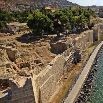 Foça Antik Tiyatrosu İzmir