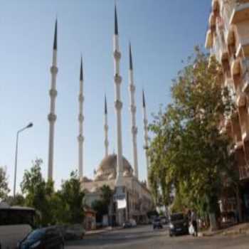 Hazreti Mikdat Camii Mersin