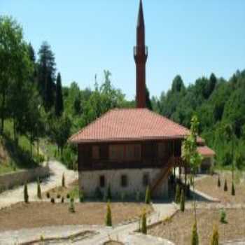 Hemşin Cami Düzce