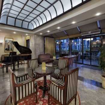  Hilton Izmir İzmir / İzmir