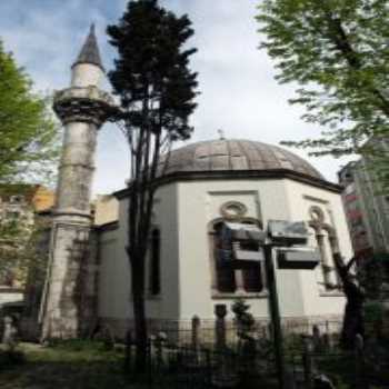 Keçecizade Fuat Paşa Camii İstanbul