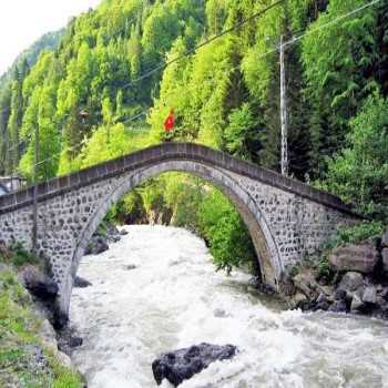 Kemer Köprüler Rize