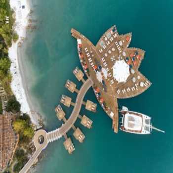  Lujo Bodrum Hotel Güvercinlik / Muğla