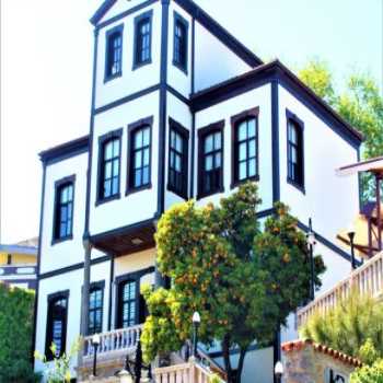  Mehmet Efendi Konağı Otel Cafe Restorant Akçaabat / Trabzon