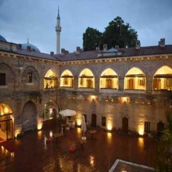  Merzifon Tarihi Taşhan Otel Merzifon/amasya