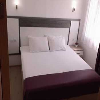  Parla Butik Apart Otel Çeşme Çeşme / İzmir