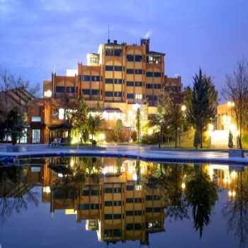  Patalya Lakeside Resort Hotel Gölbaşı / Ankara