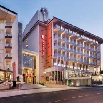  Ramada Hotel & Suites By Wyndham Kuşadası Kuşadası / Aydın