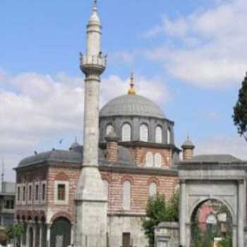 Şebsefa Hatun Camii İstanbul