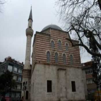 Selçuk Sultan Camii İstanbul