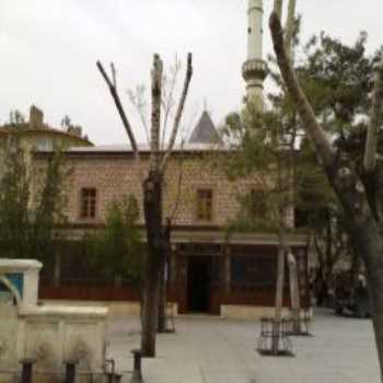 Şemsi Tebrizi Camii ve Türbesi Konya