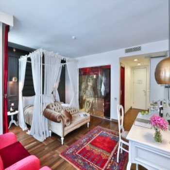  Senatus Hotel Fatih / İstanbul