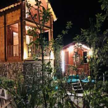  Tanura Bungalows Çamlıhemşin / Rize