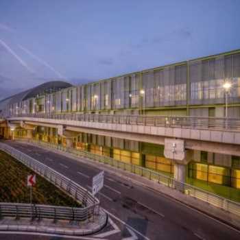  Tav Airport Hotel İzmir Gaziemir / İzmir