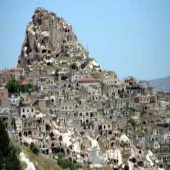 Uçhisar Kalesi Nevşehir