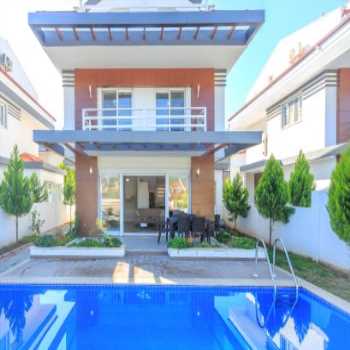  Villa Tala Çalış Çalış Mevkii / Muğla